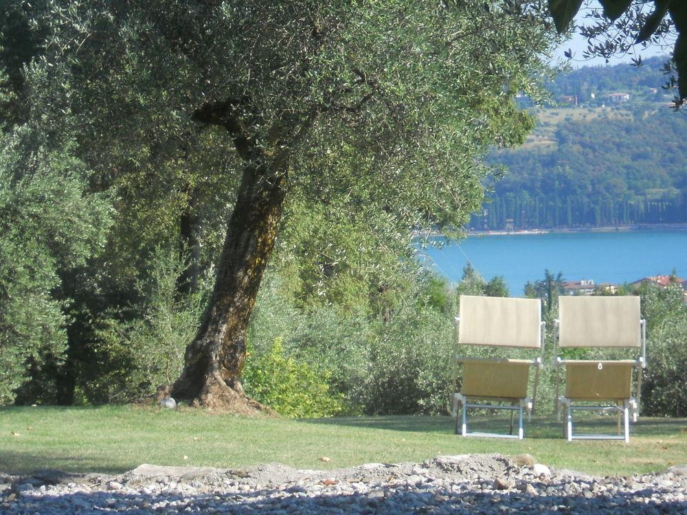 B&B Renzano bedrooms Salò Buitenkant foto