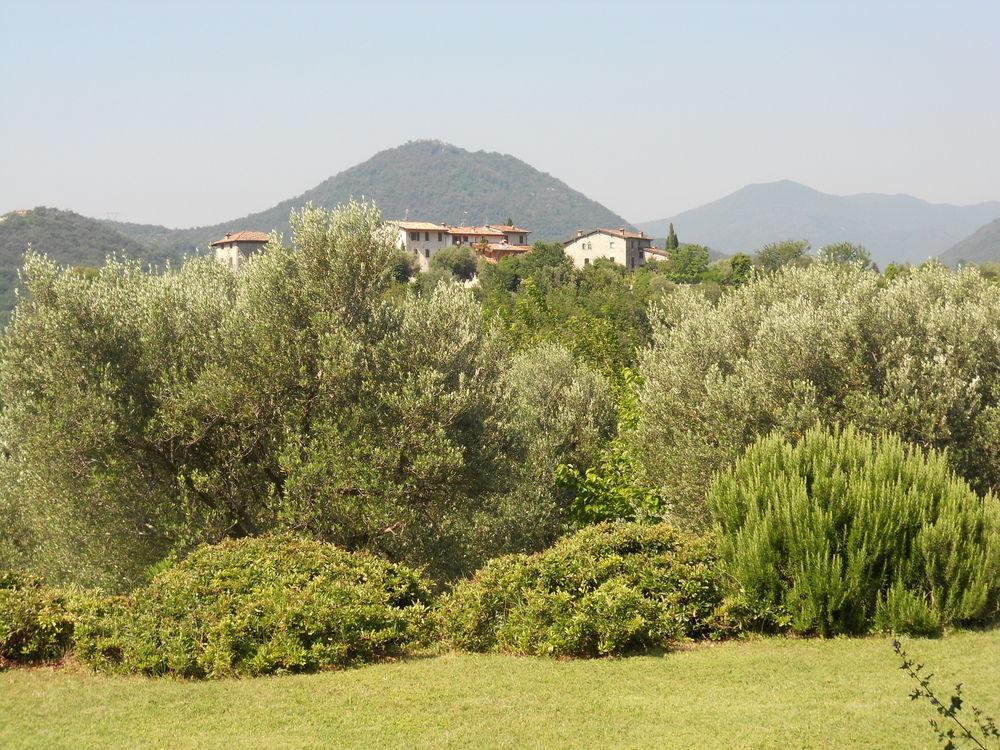 B&B Renzano bedrooms Salò Buitenkant foto